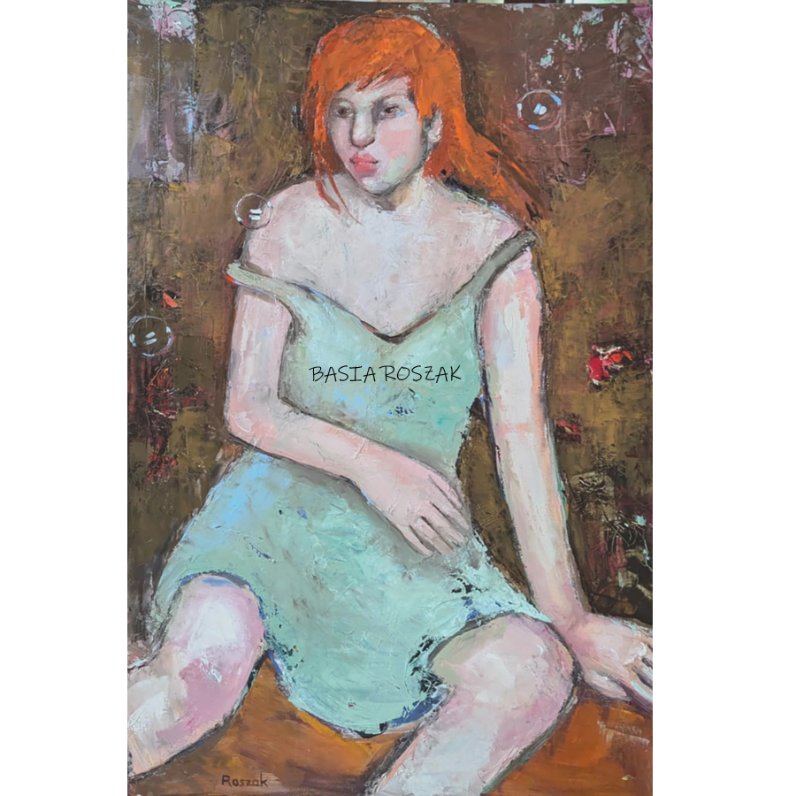 EXTRAORDINARY GIRL IN AN ORDINARY DRESS